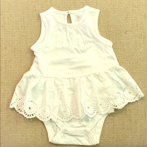 Baby gap dress- new without tags- size 18-24m